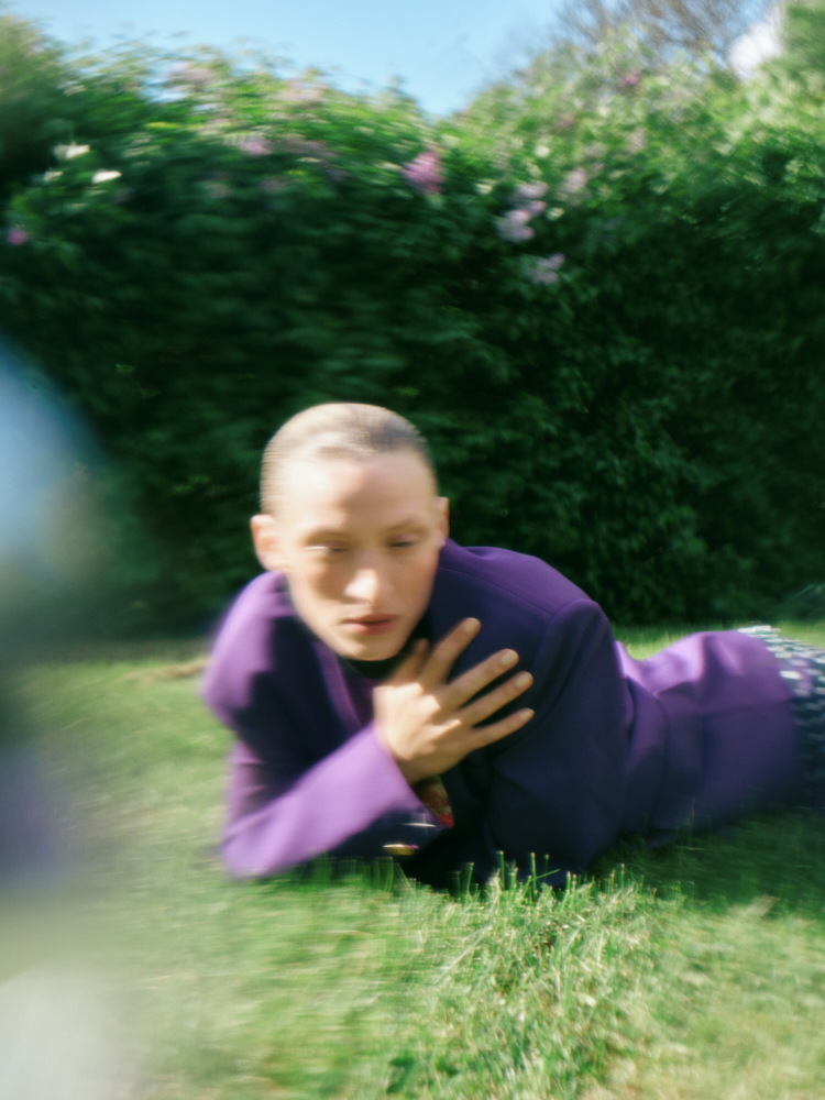 Vogue CS – 09 / 25 Image #1320